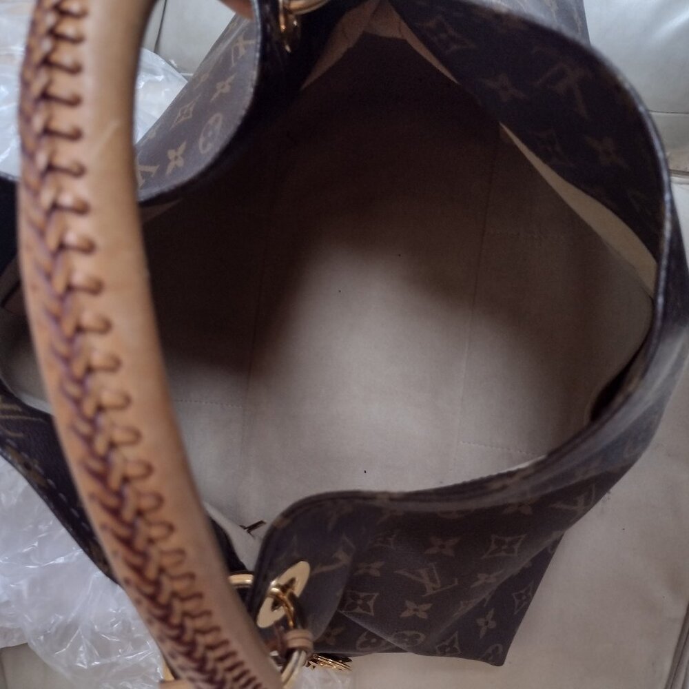 💯% AUTHENTIC Beautiful Louis Vuitton Artsy MM - Picture 5 of 16